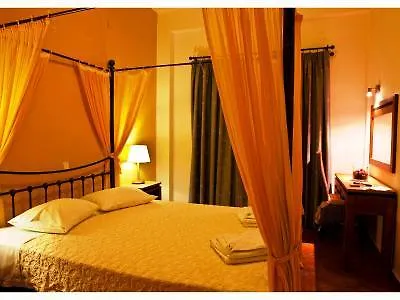 Chris Hotel Skala