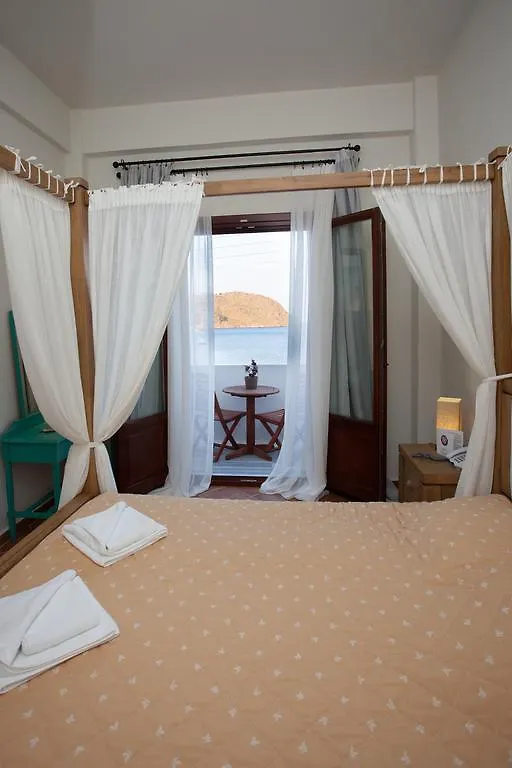**  Chris Hotel Skala  Greece